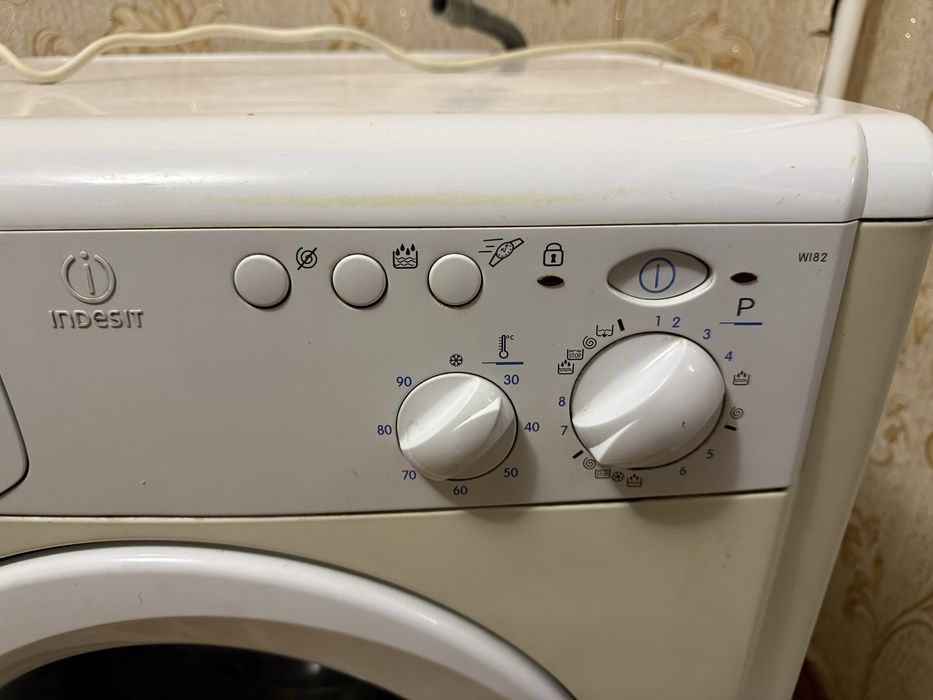 Стиральная машина indesit wi 82