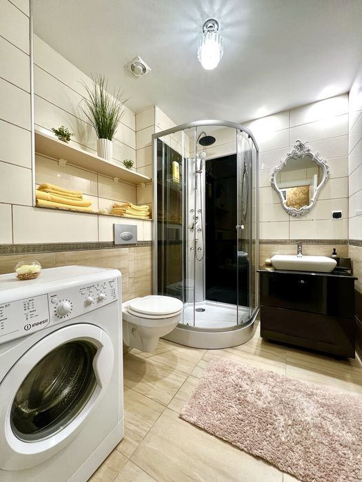 Inchiriez apartament regim hotelier Cosmopolis