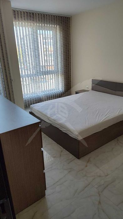 Тристаен апартамент под наем в Коматево 179587