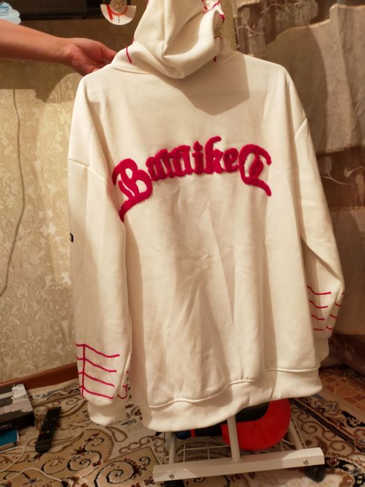 Продам зип худи новый