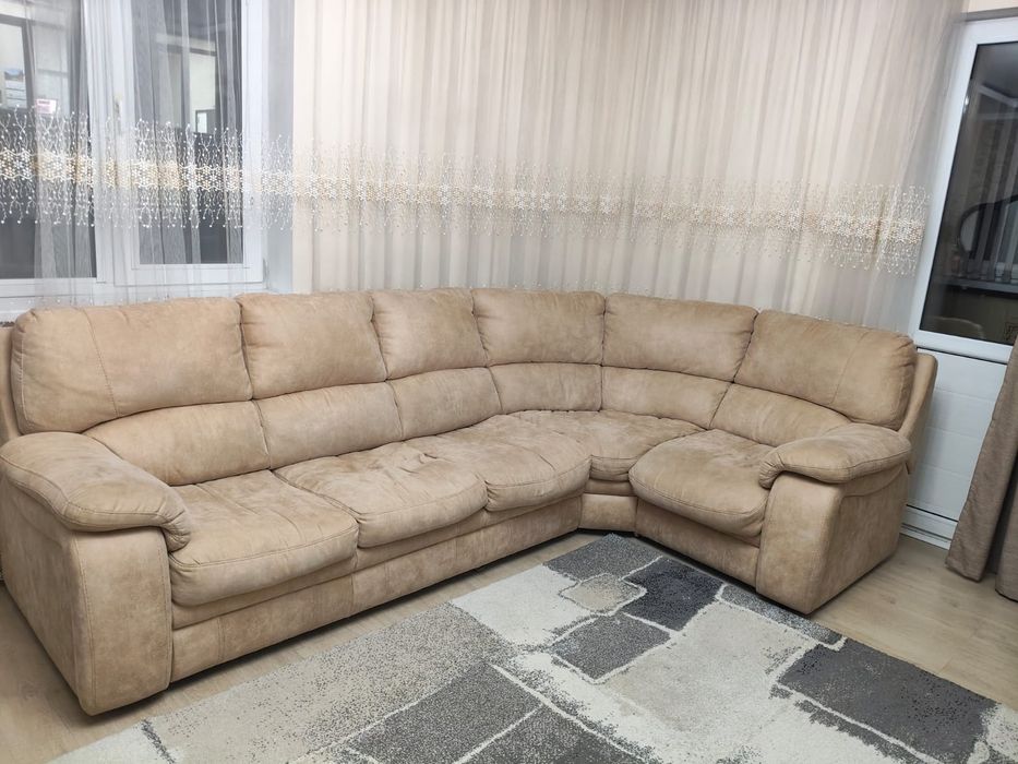 Продам диван угловой, стулья и обувницу