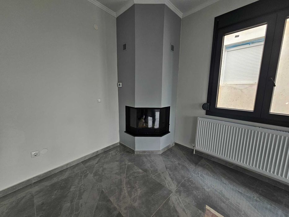 ЗА ПРОДАЖБА самостоятелна къща от 160 кв.м. в на Кавала (код 8160)