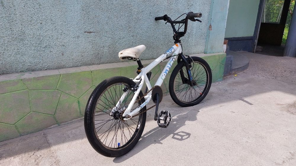 Продам велосипед BMX