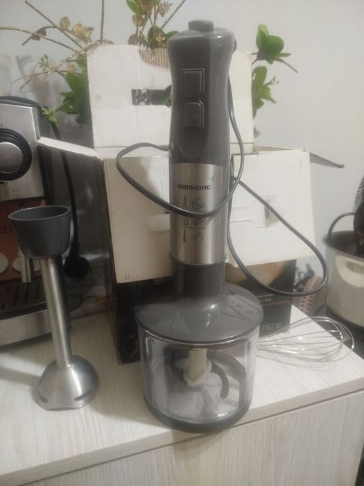 Продается блендер 4в1 Редмонд