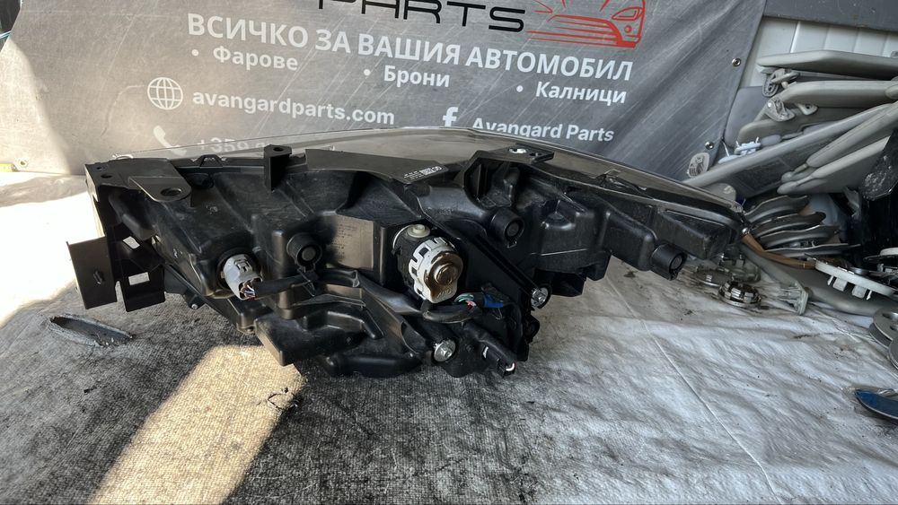 3 броя Десен и ляв фар Mazda CX5 2022-
