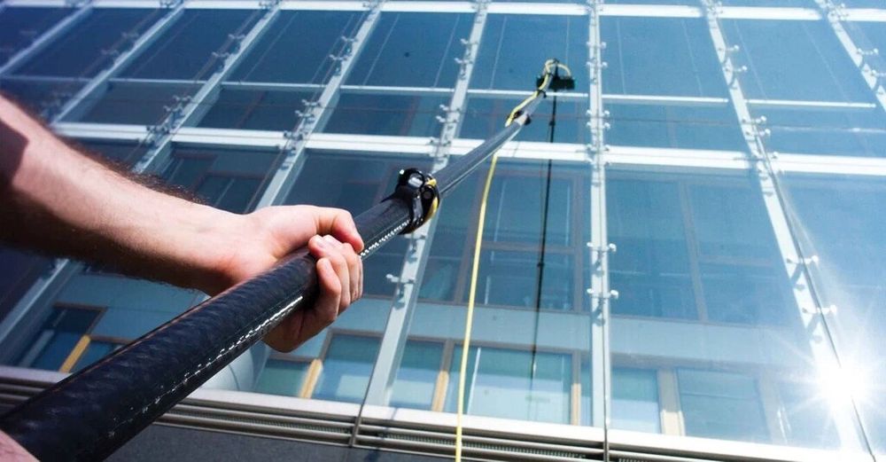 Мойка фасад и окон