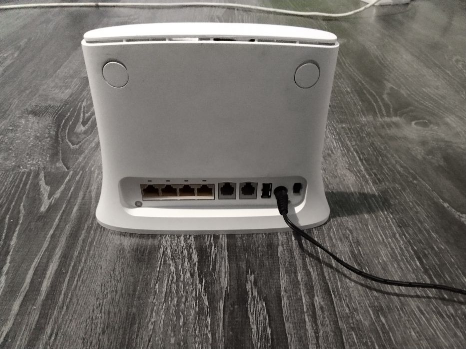 нов модел 4G LTE рутер за мобилен интернет със сим карти на А1 в Бълга