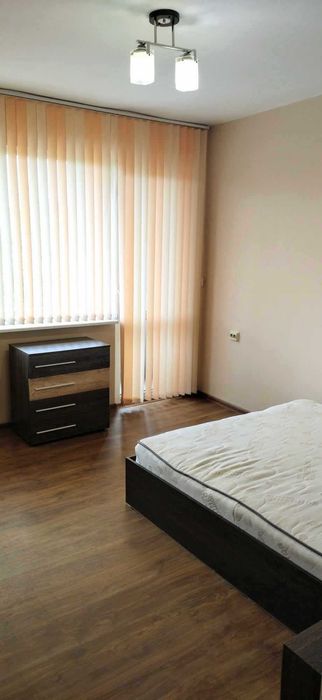 Дава се под наем Двустаен апартамент в Добрич, Център - 65 кв.м за 331.5 € - Снимка #3