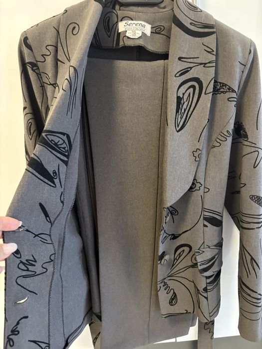 Costum dama cu pantaloni