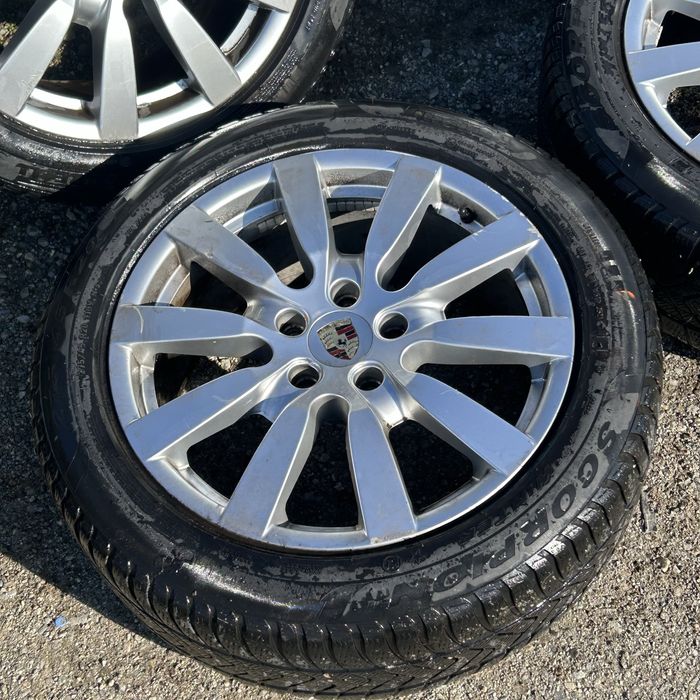 5x130 / 71.6 / 275/45/20 / Cayenne гуми с джанти