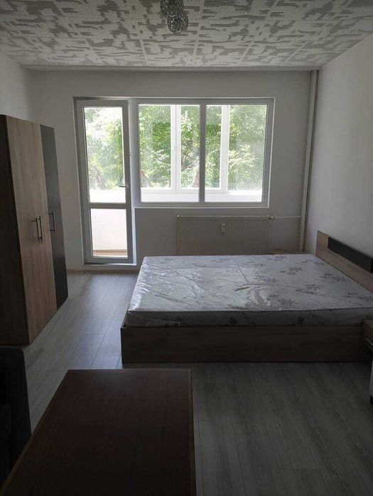 Едностаен апартамент под наем в жк. Обеля