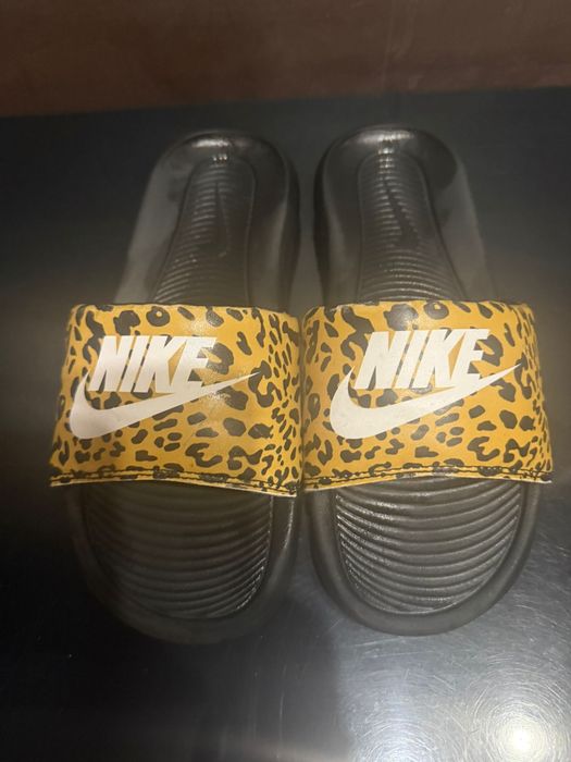 Дадски чехли nike 37