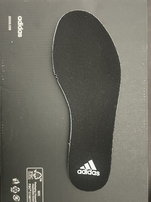 Adidasi Adidas baieti Nr. 34