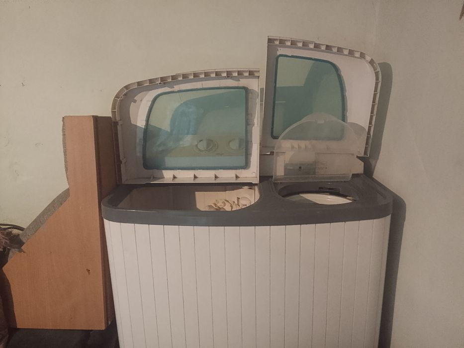 Продам машинку полуавтомат