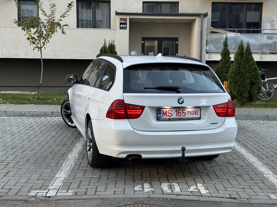 BMW 3 Series 2010 — imagine 4