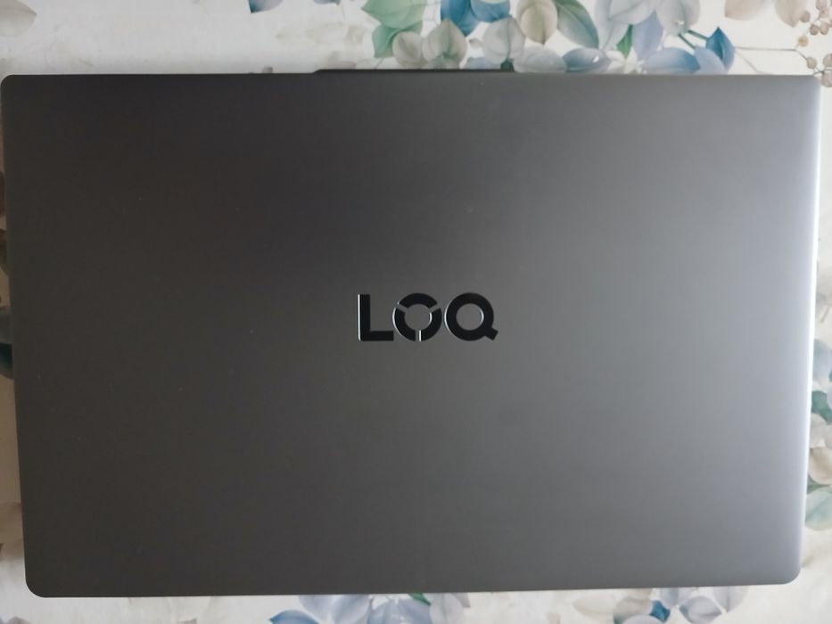 Lenovo LOQ 144 Hz  I 5 12400 rtx 4050 6 gb 512ssd ram 12 GB