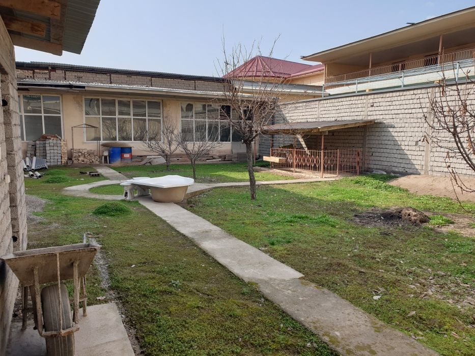 Ер сотилади Янги хаёт Чорток