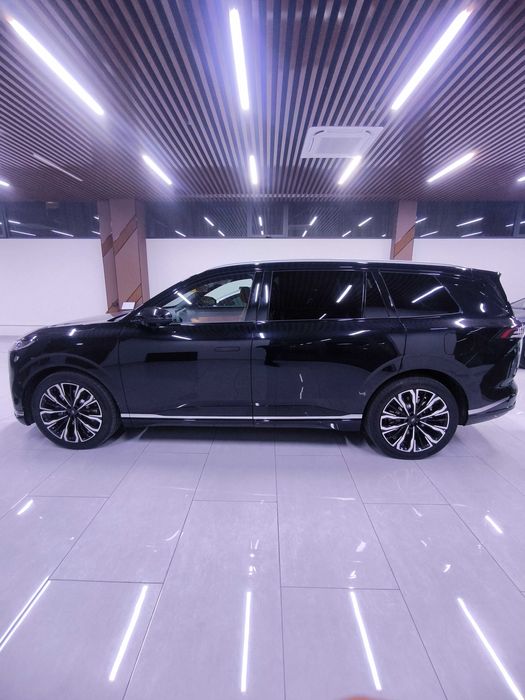 Dongfeng IYP 008 Ultra 2025