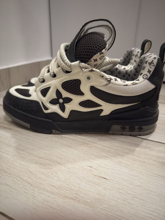 Lv skates 43 gri negri