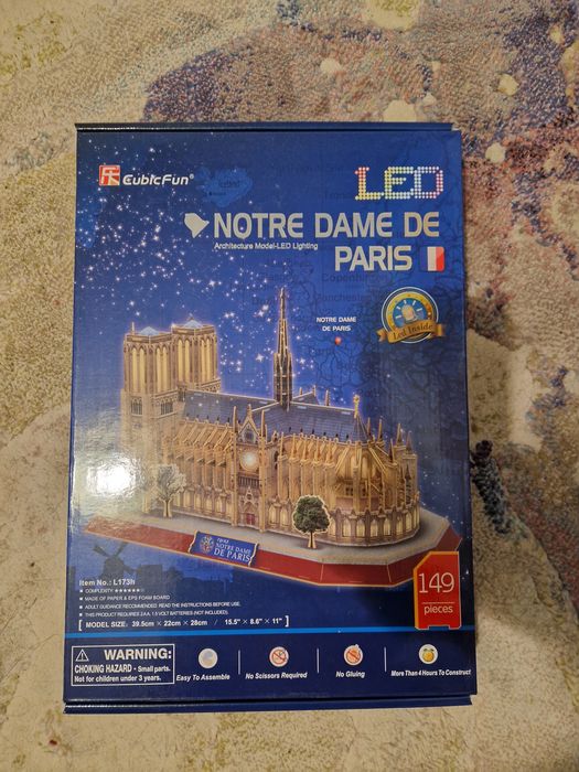 Norte dame de paris led 3d пъзел