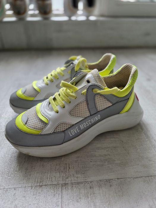 Дамски маратонки Love Moschino