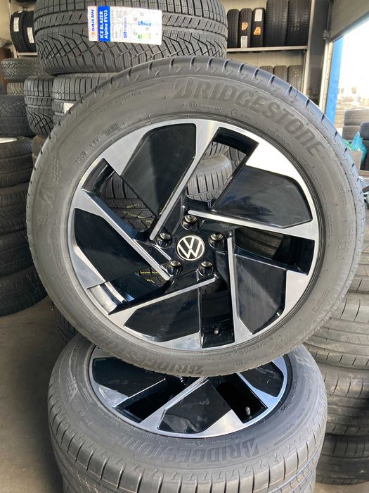 Jante  VW ID3 Anvelope vara Bridgestone  215 55 18