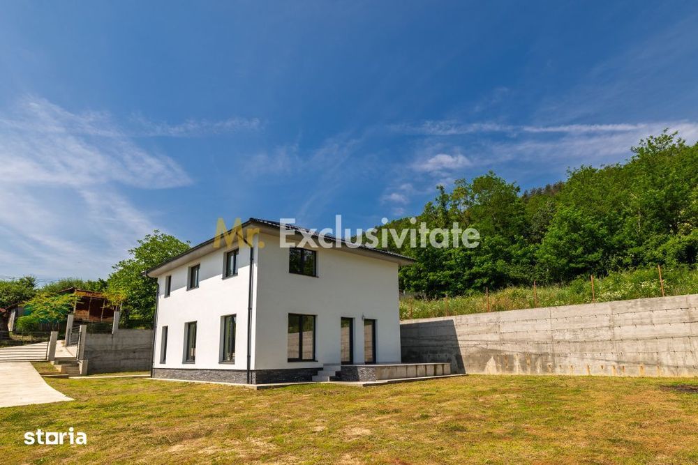 Casă individuală nouă P+1 - 140 mp - Teren 663 mp - Argeșelu