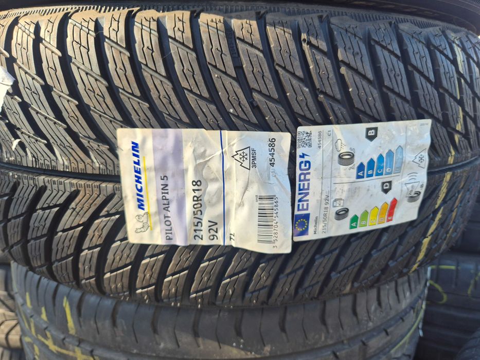 2 Anvelope de IARNA - 215/50/18 - Michelin - NOI - DOT 2021 !
