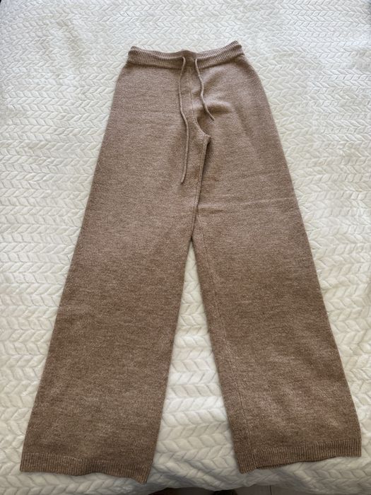 Дънки и панталони xs Zara, Stradivarius, H&M