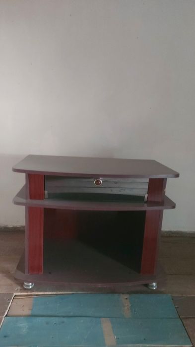 Болорлар ва подставка | Bolorlar va podstavka sotiladi