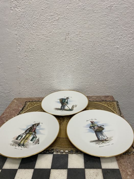 Немски чинии пана за стена златен лант зелен печат