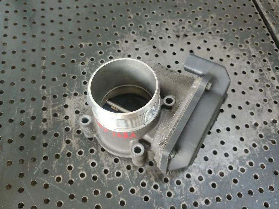 clapeta acceleratie  1.8 tfsi cda skoda yeti 5l  06f133062q