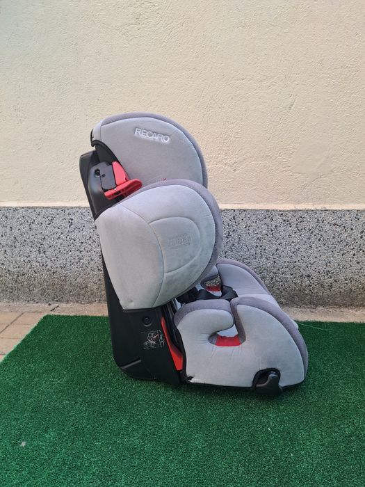 Детско столче за кола Recaro hero young sport