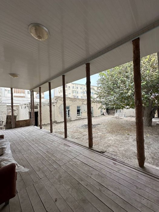 Buxoro-Kogon yoʻli yoqasida hovli sotiladi