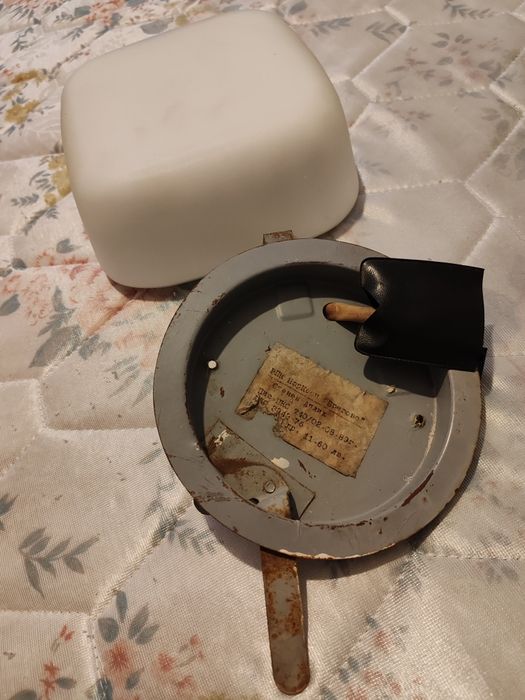 Плафониера от социализма