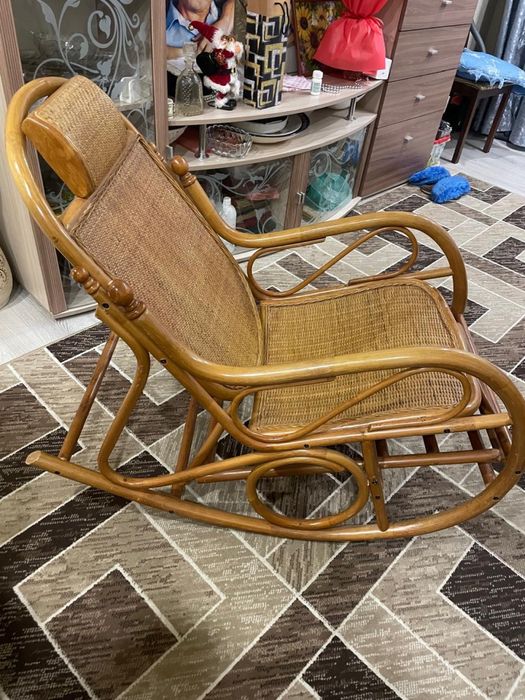Бамбуковое кресло-качалка