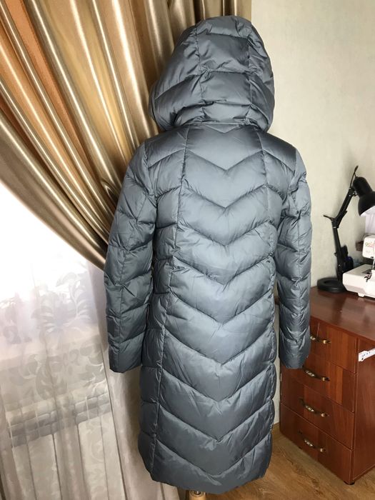Продам женский пуховик