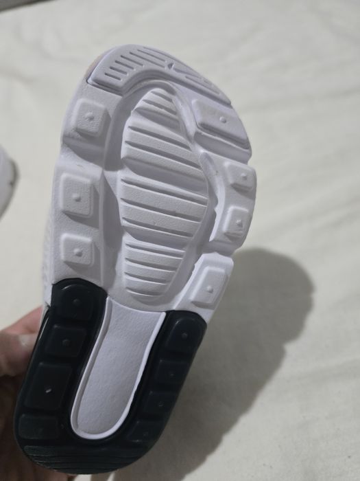 Детски  найкове  23.5