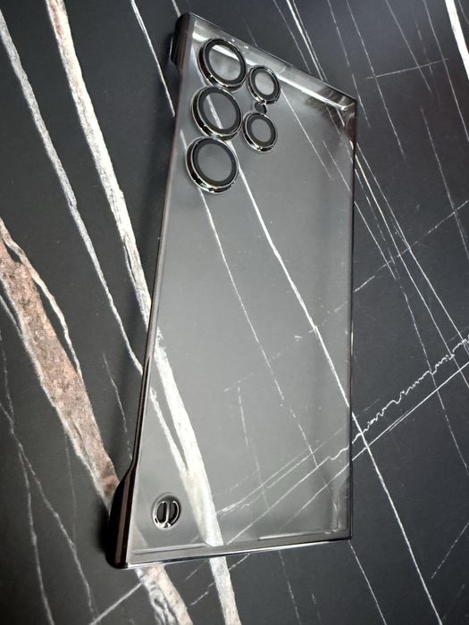 Кейсове Samsung s24 ultra/Iphone 15 Pro max с камъни swarovski/Loewe