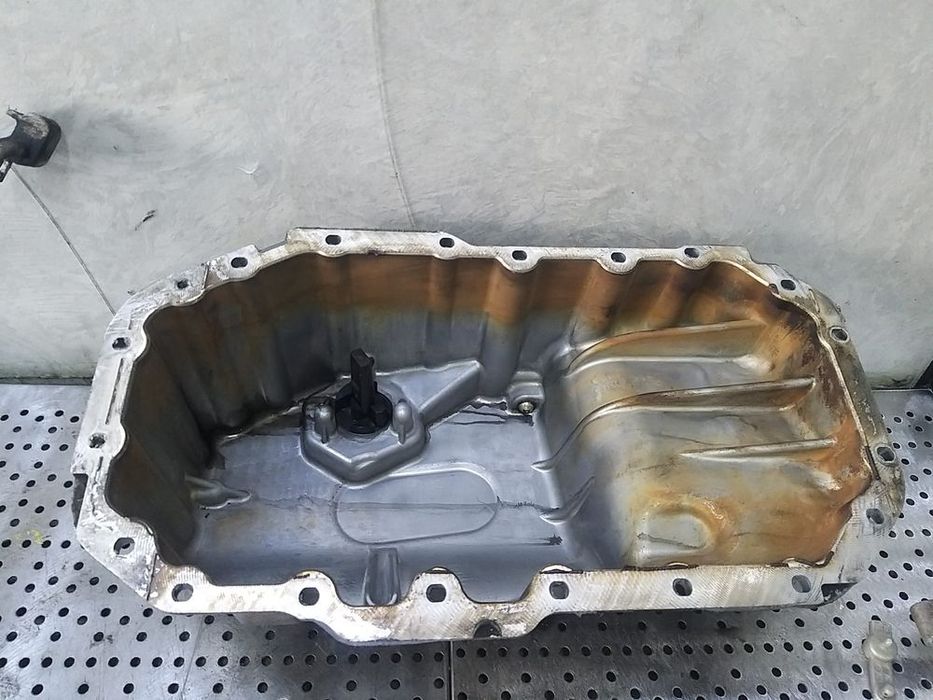 Baie ulei 1.4 tsi vw golf 6 5k 03c103603t