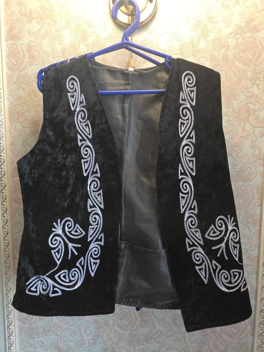 Жилет казахский на мальчика