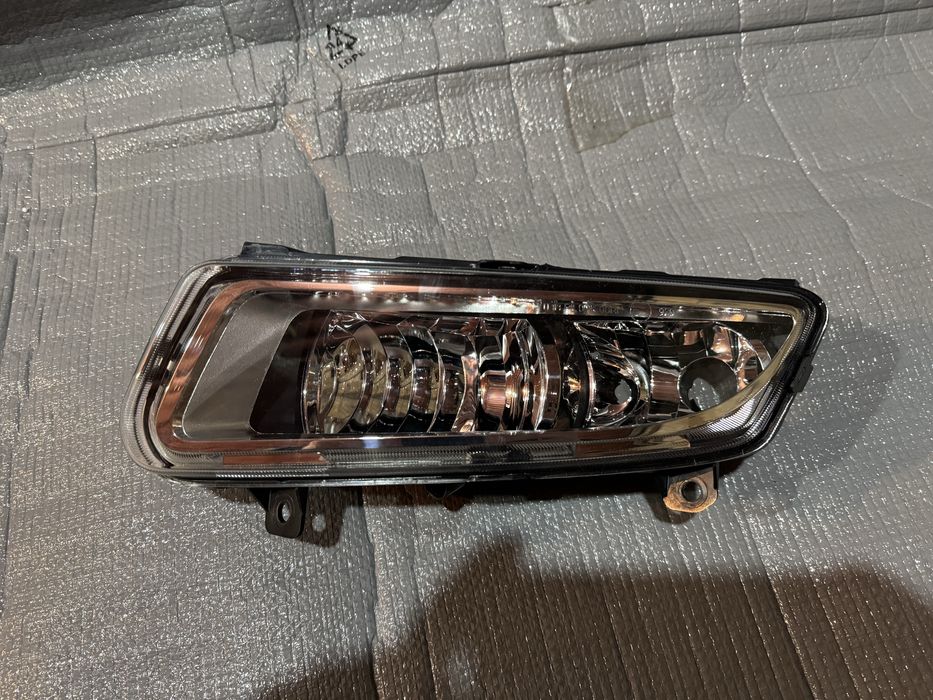 Противотуманная фара vw polo sedan левая