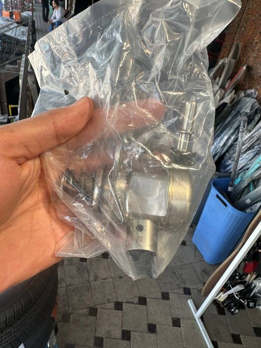 Бензонасос высокий Киа к5 KIA K5 benzonasos