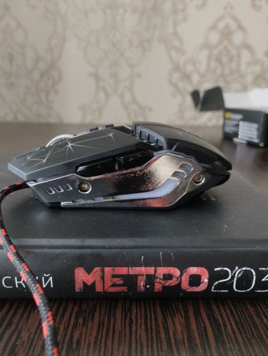 Продам мышь T-WOLF V7