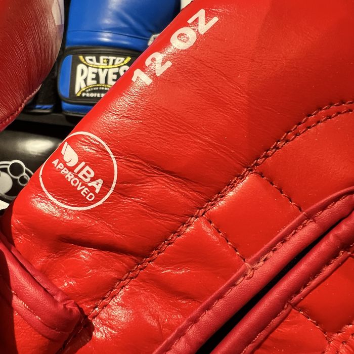 Перчатки для бокса Adidas IBA