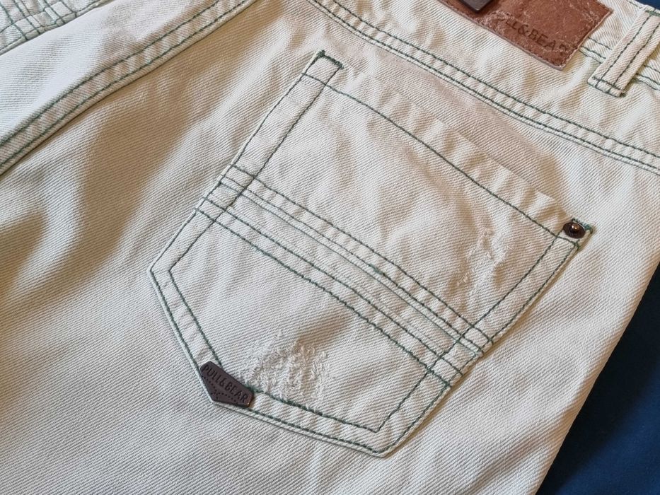Blugi scurti barbati, Pull&Bear, marimea M