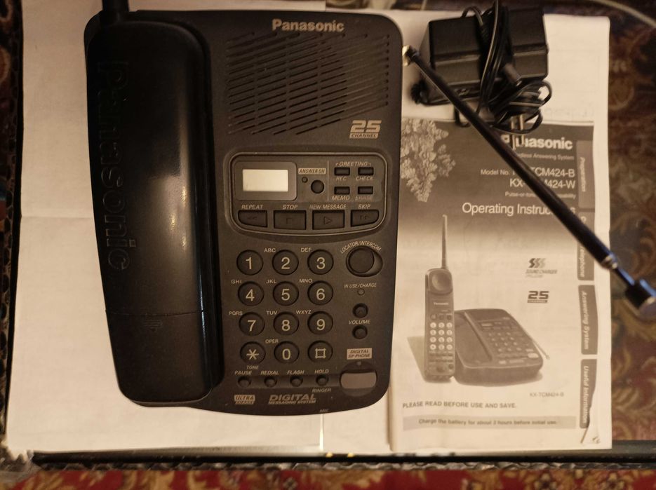 един чудесен телефон с гласов секретар