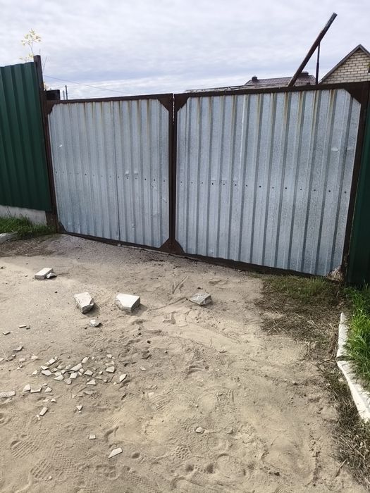 Продам ворота из Профлиста