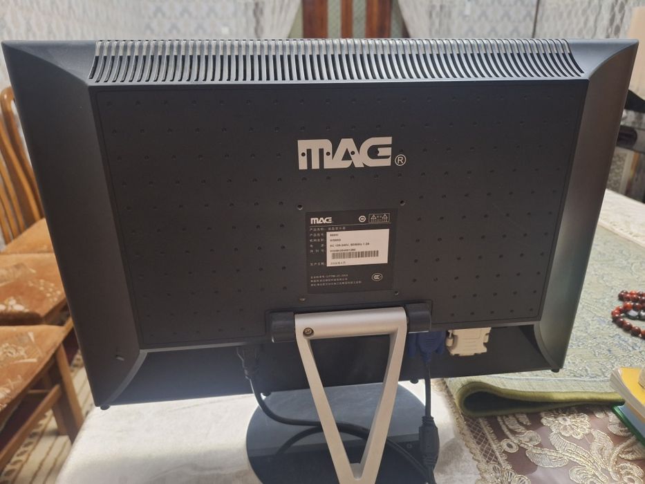 Монитор 19" MAG U90W (широкоформатный)