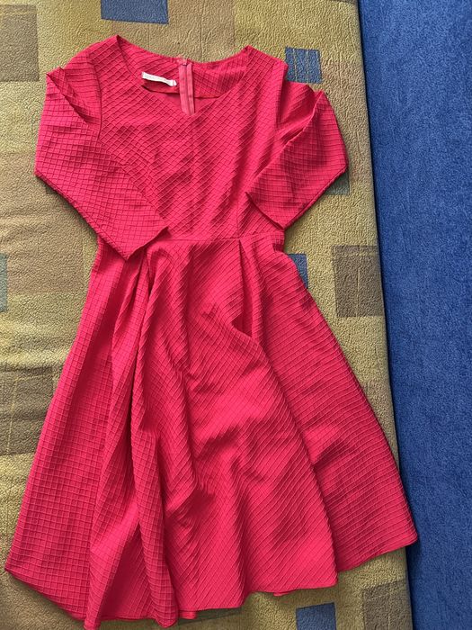 Платья 42размера